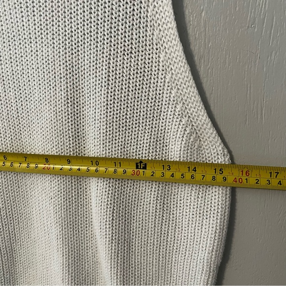 Summersalt The High Neck Sweater Vest Atlantic and white sand small - Picture 6 of 9